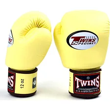 Перчатки для бокса TWINS Velcro BGVL3 Vanilla