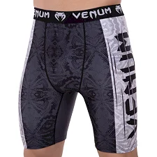 Компресійні шорти VENUM DK47