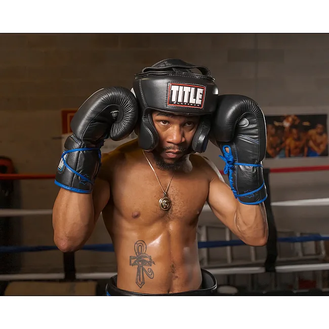 Боксерський шолом TITLE Platinum Premier Training 2.0 Black