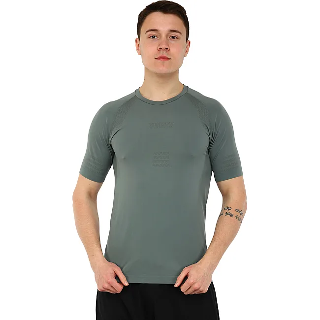 Футболка чоловіча JOMA

 INDOOR GYM R102973-477 (Оливковий)