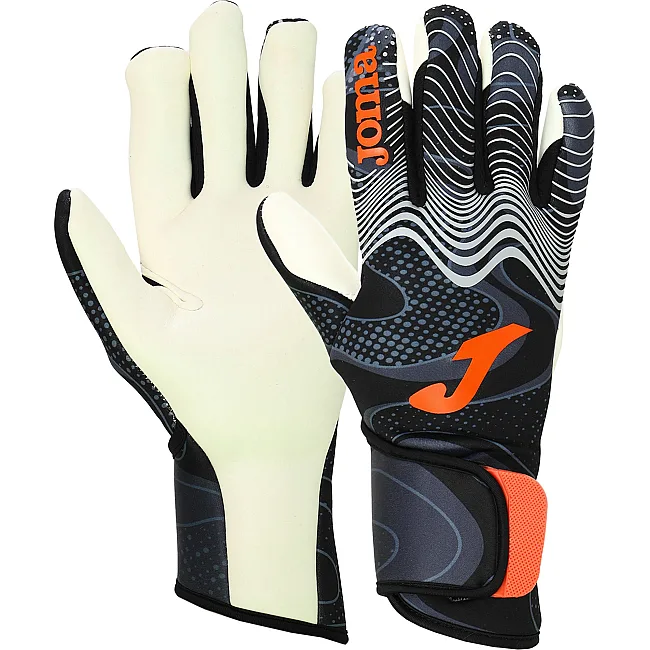 Вратарские перчатки
 профессиональные с защитой пальцев JOMA

 PANTHER 401361-108
 7-12 (Черный-белый)