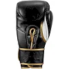 Боксерские перчатки TITLE Boxeo Mexican Leather Quatro Black/White (бинты 4м. в комплекте)