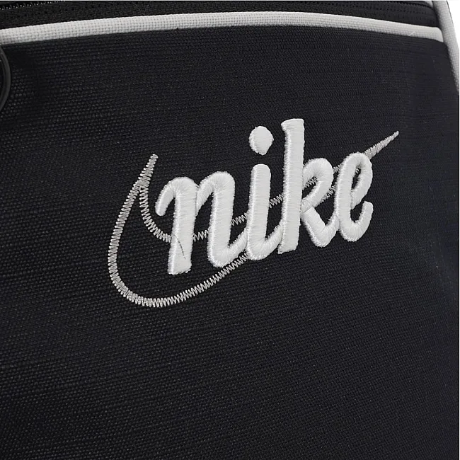 Женский рюкзак Nike NSW FUTURA 365 MINI BKPK-RETRO 6L черный 25 х 20 х 10 см