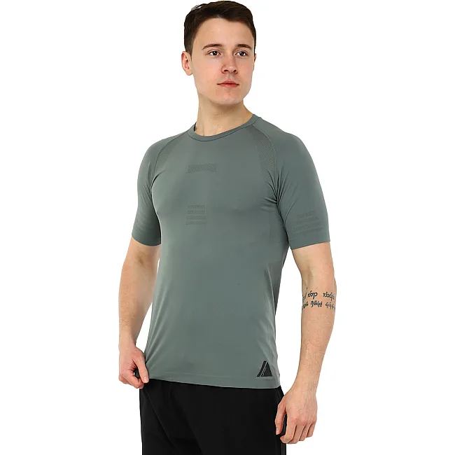 Футболка чоловіча JOMA

 INDOOR GYM R102973-477 (Оливковий)