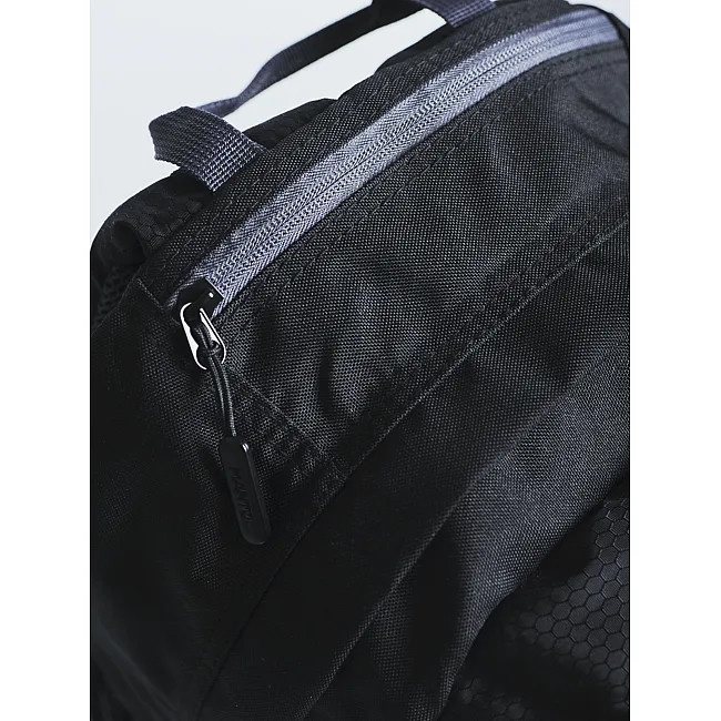 Спортивный рюкзак MANTO Cross Black Reflective