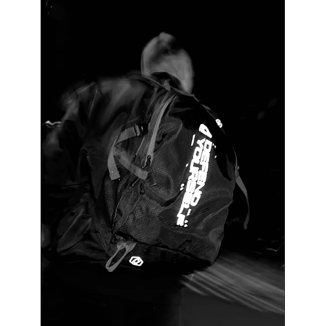 Спортивный рюкзак MANTO Cross Black Reflective