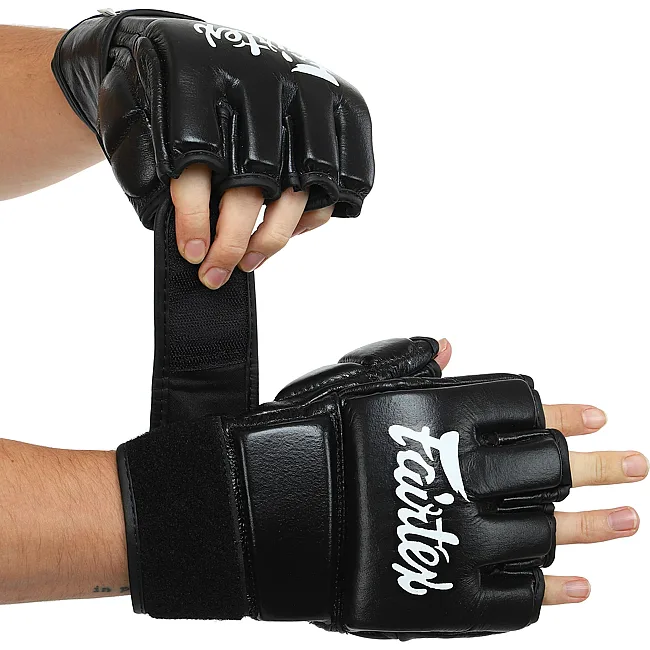 Перчатки для ММА
 FAIRTEX
 BO-0582 (Красный)