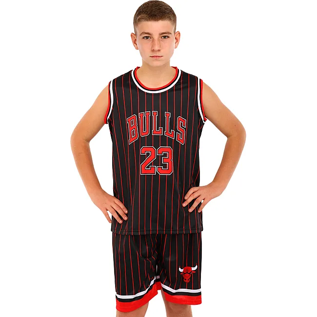 Детская баскетбольная форма
 NBA клуб Chicago Bulls 23 BA-6603 (Черный-красный)