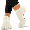 Носки для йоги и пилатеса с закрытыми пальцами нескользящие BLOOM YOGA SOCKS LB7081 (Белый)