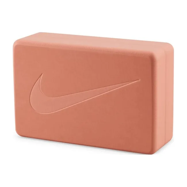 Блок для йоги Nike YOGA BLOCK коричневый OSFM