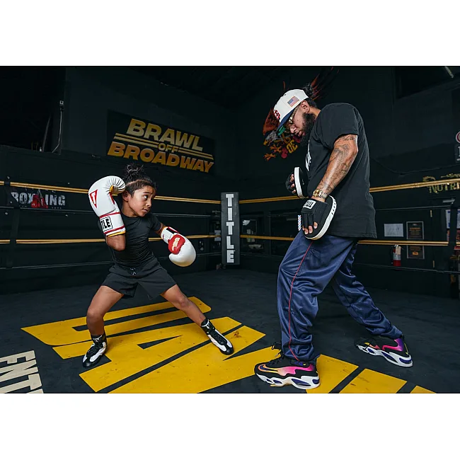 Лапы боксерские TITLE Boxing Gel Tech Punch Mitts 2.0 Black