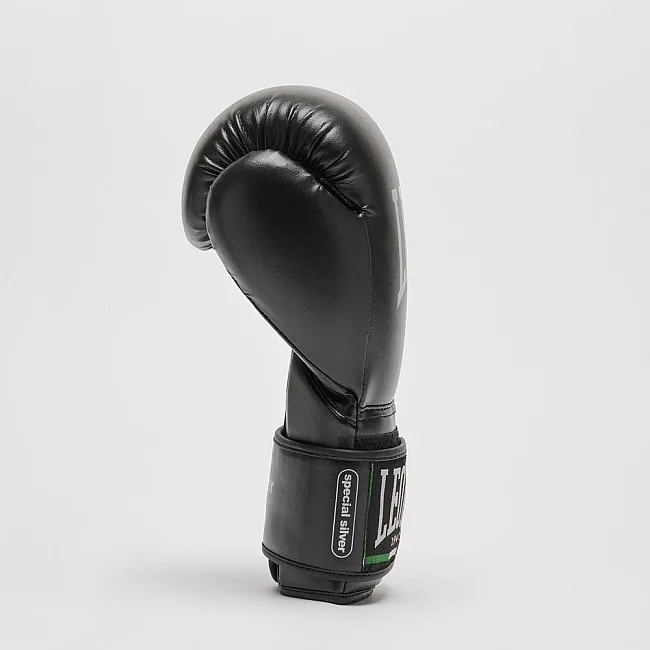 Боксерские перчатки Leone GN383 THUNDER Black (капу в комплекте)