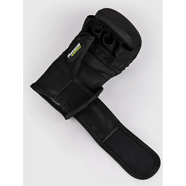 Рукавички MMA VENUM Training Camp 4,0 - Black/Neon Green