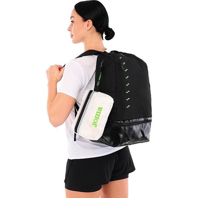 Спортивный рюкзак
 JOMA
 MOCHILA SPLASH 401025-117 25л (Черный)
