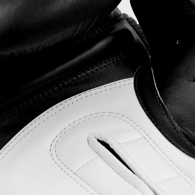 Боксерські рукавички Adidas Hybrid 200 Dynamic Fit