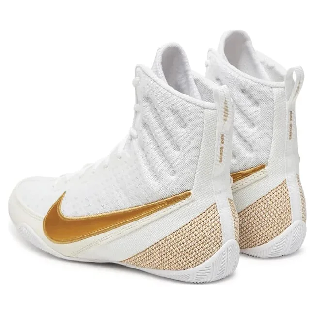 Взуття для боксу NIKE Machomai 3 білий, золотистий