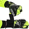 Воротарські рукавички
 професійні із захистом пальців SOCCERMAX GK-4315
 7-11 (Чорний-лимонний)