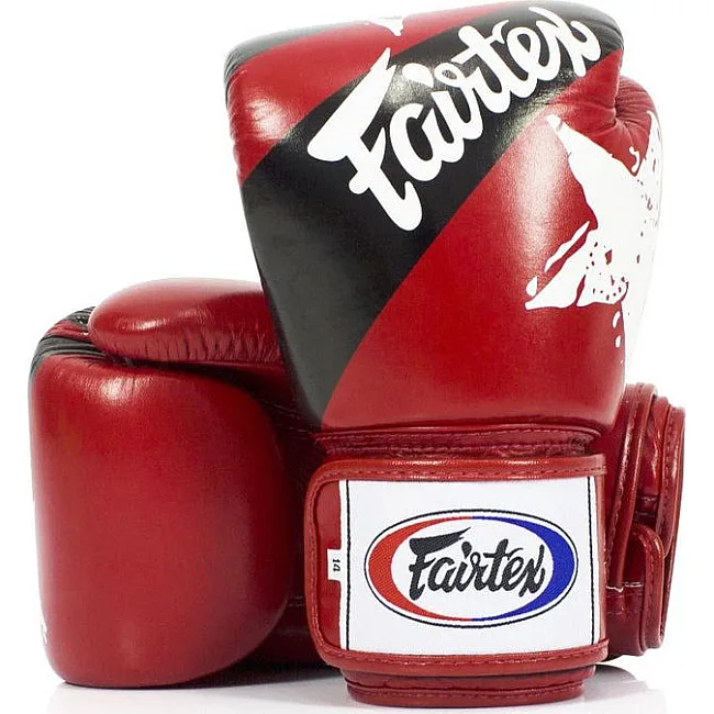 Боксерские перчатки Fairtex BGV1 Nation Print Red (бинты в комплекте)