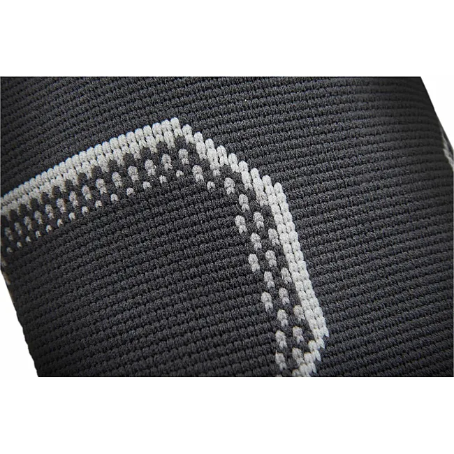 Фіксатор коліна Adidas Knee Support чорний L