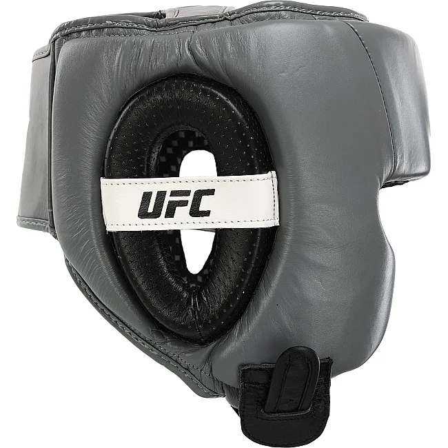 Шлем для бокса в мексиканском стиле
 кожаный UFC PRO Training UHK-69960 L