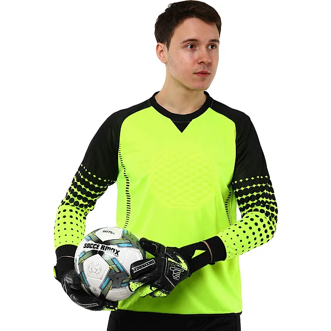 Воротарські рукавички
 професійні із захистом пальців SOCCERMAX GK-4315
 7-11 (Чорний-лимонний)