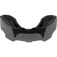 Боксерская капа Venum Predator Grey Black