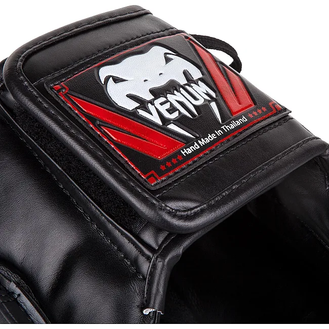 Боксерский шлем Venum Elite Iron Headgear Black