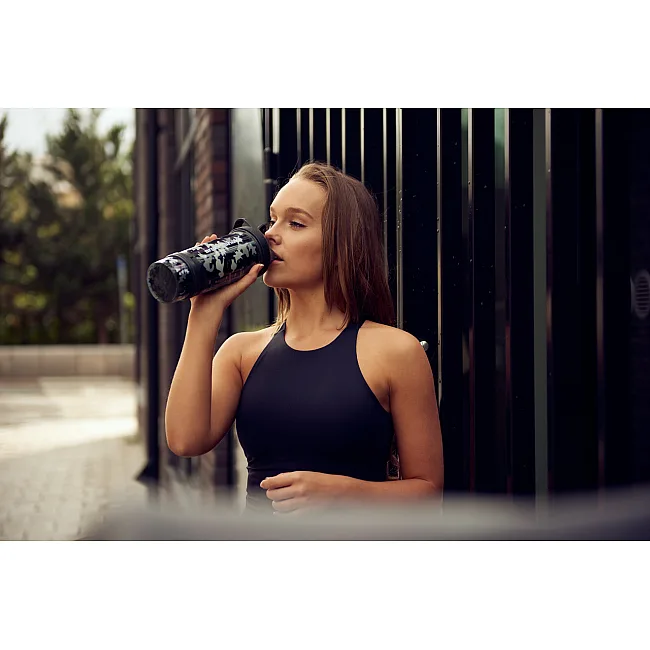 Спортивный шейкер SMARTSHAKE Revive 25oz/750мл Camo Black