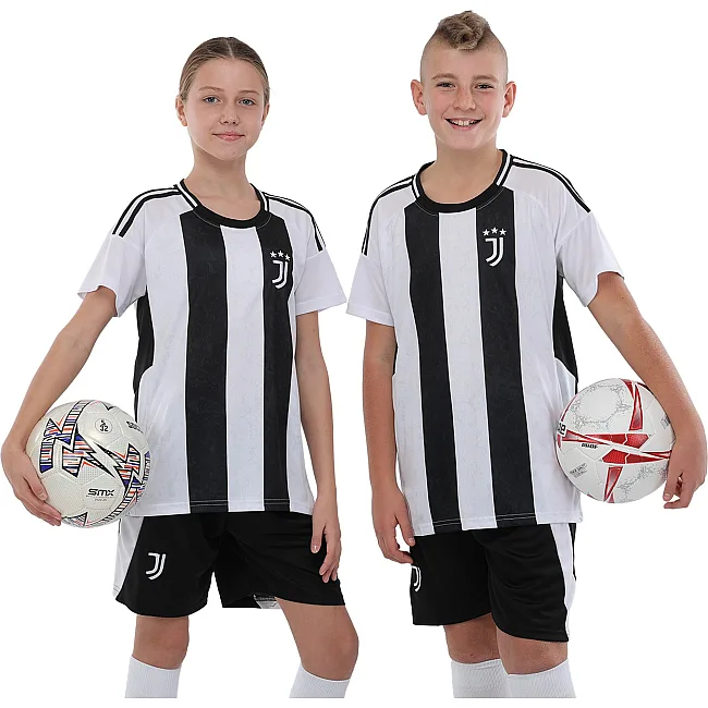 Футбольна форма дитяча із символікою клубу
 JUVENTUS домашня 2024 SP-SPORT

 CO-3731 115-160

см (Чорний-білий)