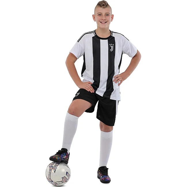 Футбольна форма дитяча із символікою клубу
 JUVENTUS домашня 2024 SP-SPORT

 CO-3731 115-160

см (Чорний-білий)