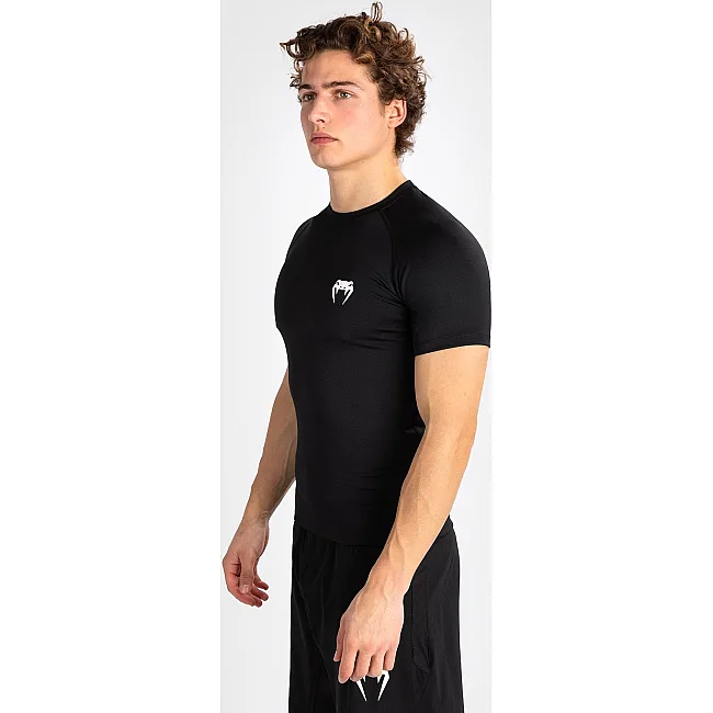 Рашгард VENUM Contender Short Sleeve Black