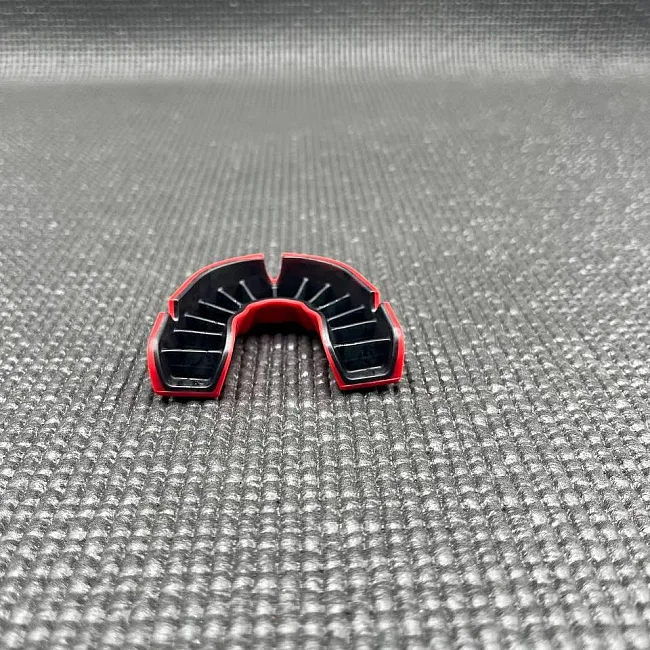 Капа для бокса OPRO Silver UFC взрослая (возраст 11+) Red/Black (ufc.102514002)