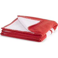 Полотенце PUMA TEAM Towel Small красное 50x100 см
