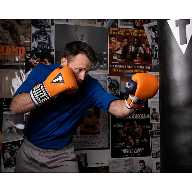Перчатки снарядные TITLE Boxing Gel World V2T Orange Navy