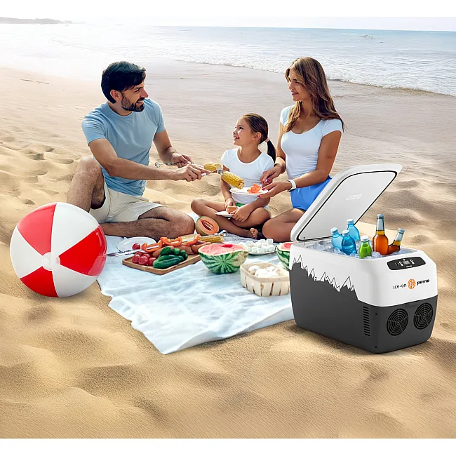 Дорожный холодильник с ремнем Peme Go Adventure Orange 30 28,3 л серый