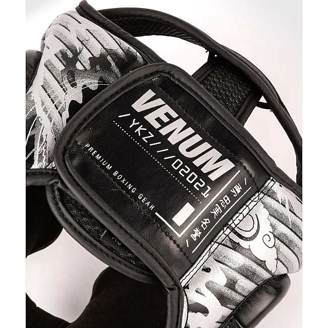 Детский боксерский шлем VENUM YKZ21 Black White
