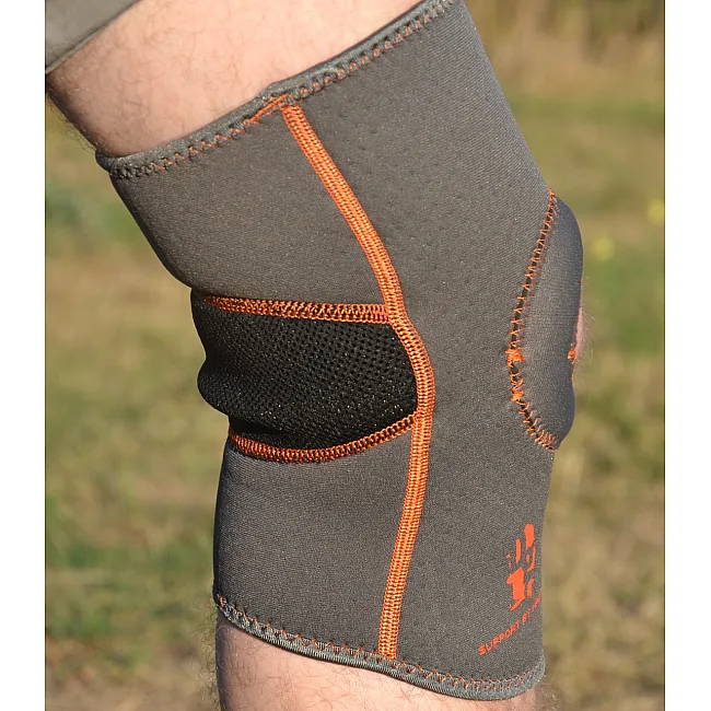 Наколенник-бандаж MADMAX MFA-297 with Patella Stabilizer Dark Grey/Orange