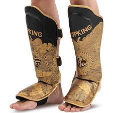 Защитные накладки на ноги Муай Тай, ММА, Кикбоксинг PU TOP KING BO-0286 (Черный-золотой)