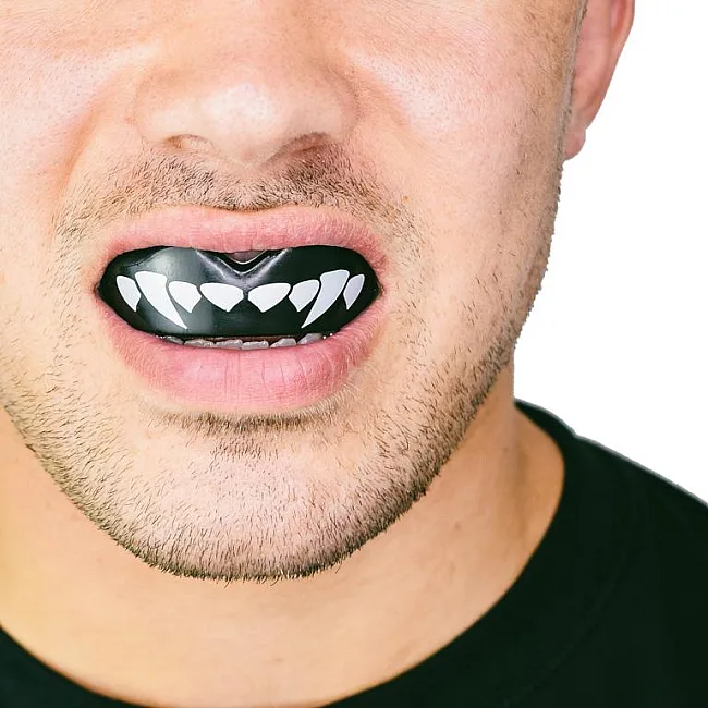 Капа детская SAFEJAWZ Extro Series Self-Fit Fangz Черная