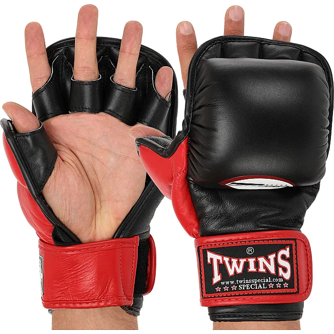 Перчатки Крабы спаринговые для MMA TWINS

 GGL-1 (Черный-синий)