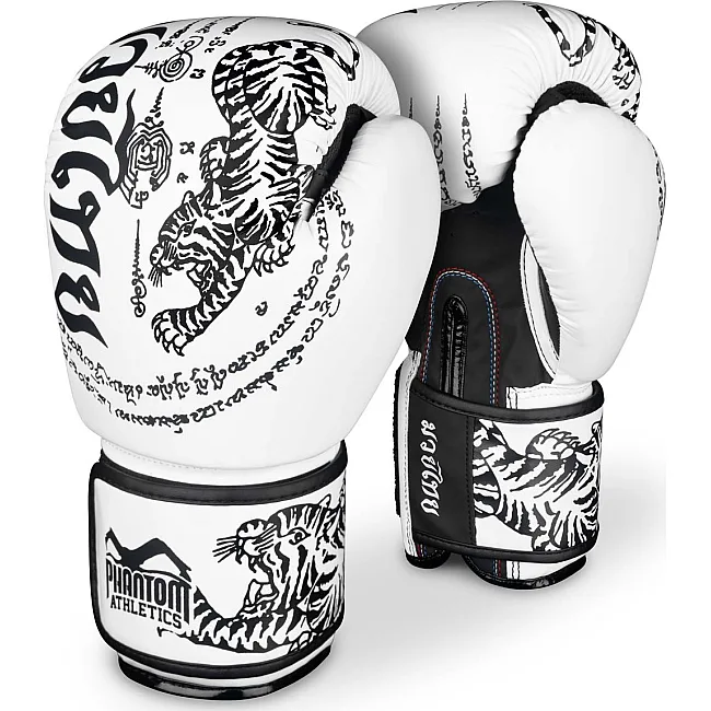 Боксерские перчатки Phantom Muay Thai White (капа в подарок)
