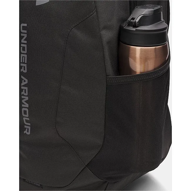 Рюкзак UNDER ARMOUR Hustle Lite Backpack 26,5L черный 31х47х17 см
