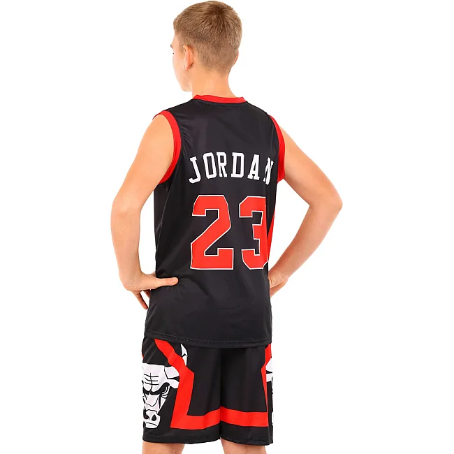 Детская баскетбольная форма
 NBA клуб Chicago Bulls 23 BA-6608 (Черный-красный)