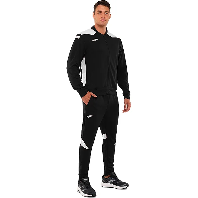 Спортивний костюм
 кофта на блискавці та штани JOMA

 CHAMPIONSHIP VI 101953-102
 (Чорний-білий)