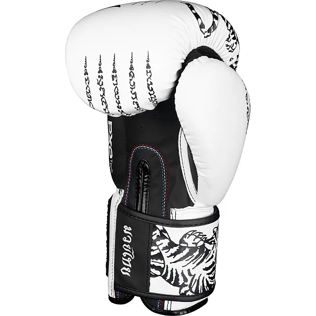 Боксерские перчатки Phantom Muay Thai White (капа в подарок)