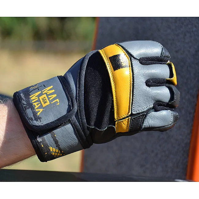 Перчатки для фитнеса MADMAX MFG-880 Signature Black/Grey/Yellow