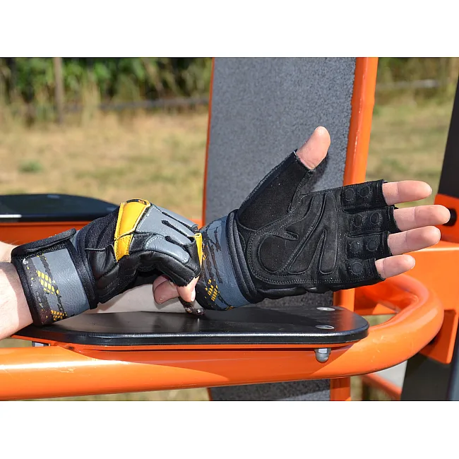 Перчатки для фитнеса MADMAX MFG-880 Signature Black/Grey/Yellow
