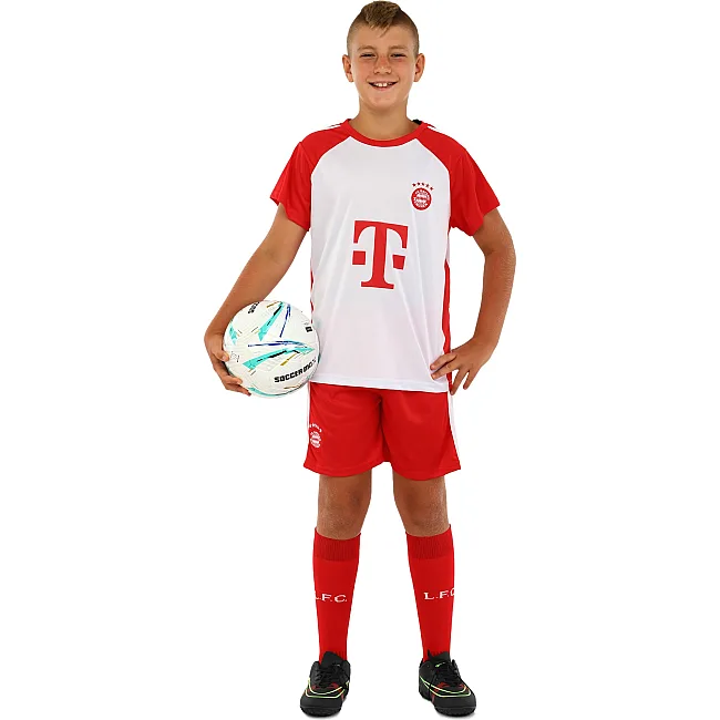 Футбольна форма дитяча із символікою клубу
 BAYERN MUNCHEN домашня 2024 SP-SPORT

 CO-7187 (Білий-червоний)