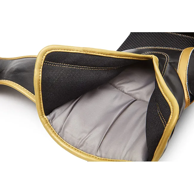 Боксерские перчатки Reebok Boxing Gloves черный, золотистый 12 унций