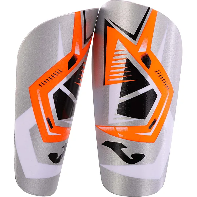 Щитки для футбола
 с держателем щитков в комплекте JOMA

 J-PRO 401675-041 (Серебряный)